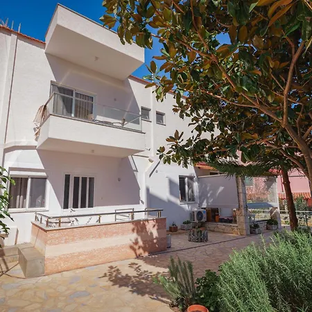 Apartment Family Garden *