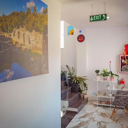 Family Garden Apartment