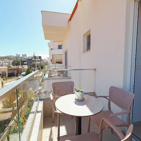 Family Garden Apartment